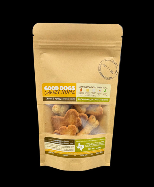 Cheezy Nomz - Bag (56 g / 2 oz) Cheese & Parsley Almond Treats